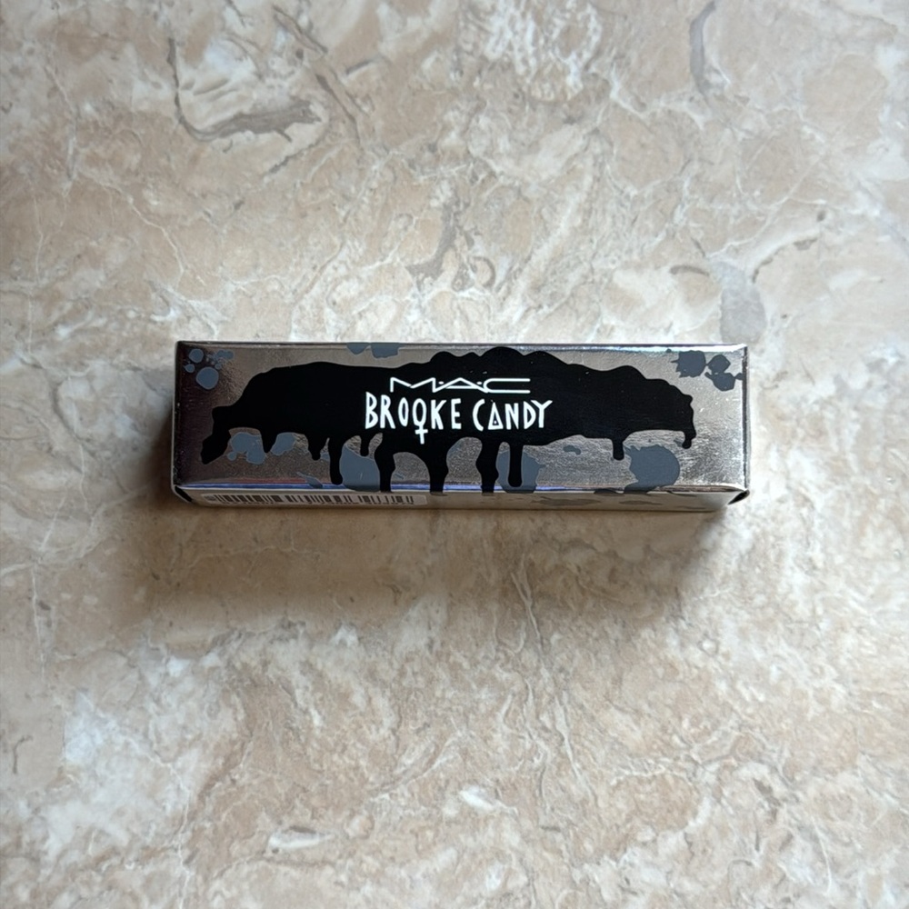 MAC Brooke Candy Witching Hour Limited Edition Purple Lipstick New in Box - Picture 4 of 4